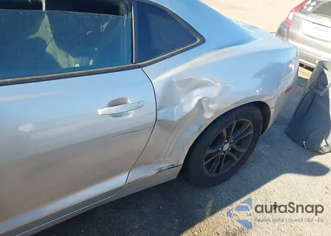 2015 Chevrolet Camaro 2Ls from USA, damaged, VIN 2G1FB1E35F9147015